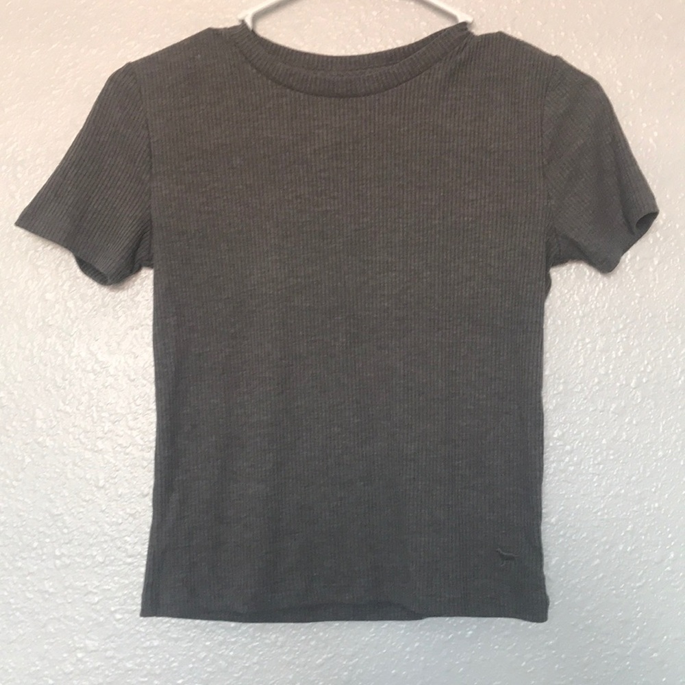 GRAY HIGH NECK TEE VSPINK